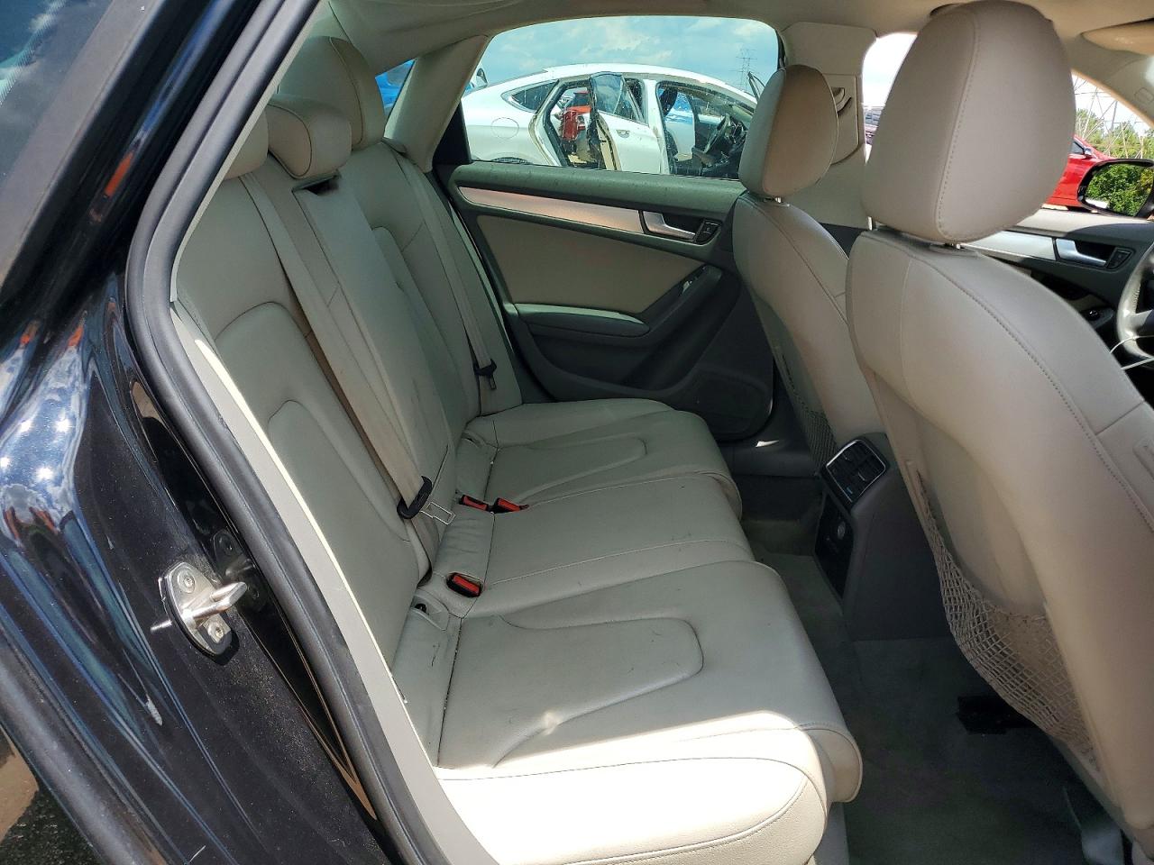 2012 AUDI A4