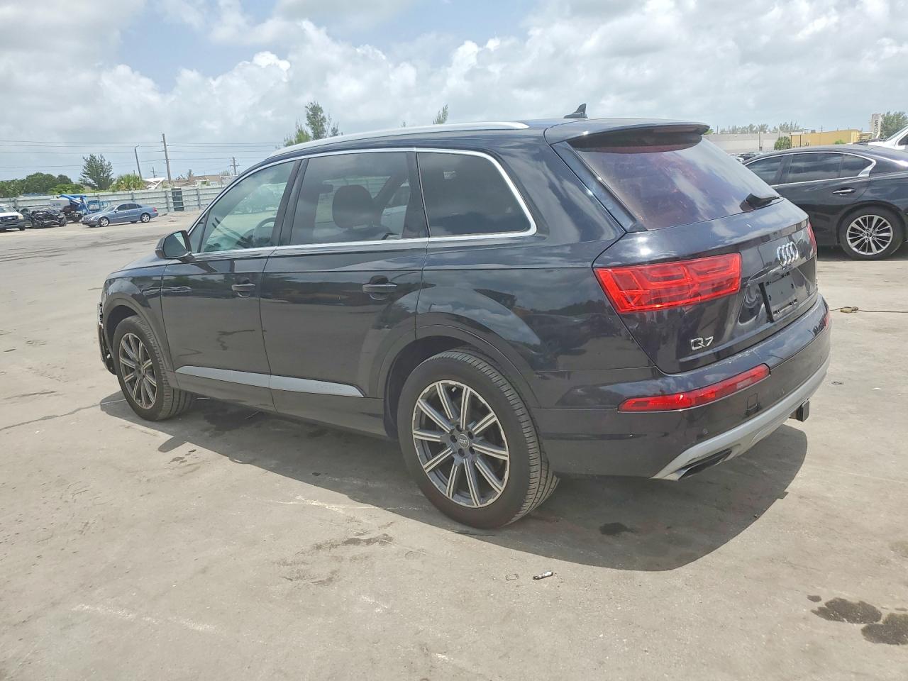 2017 AUDI Q7