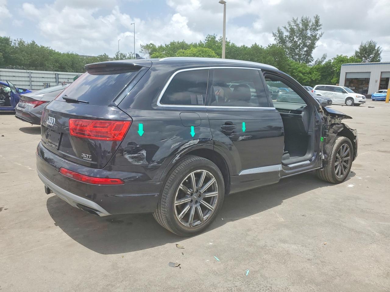 2017 AUDI Q7