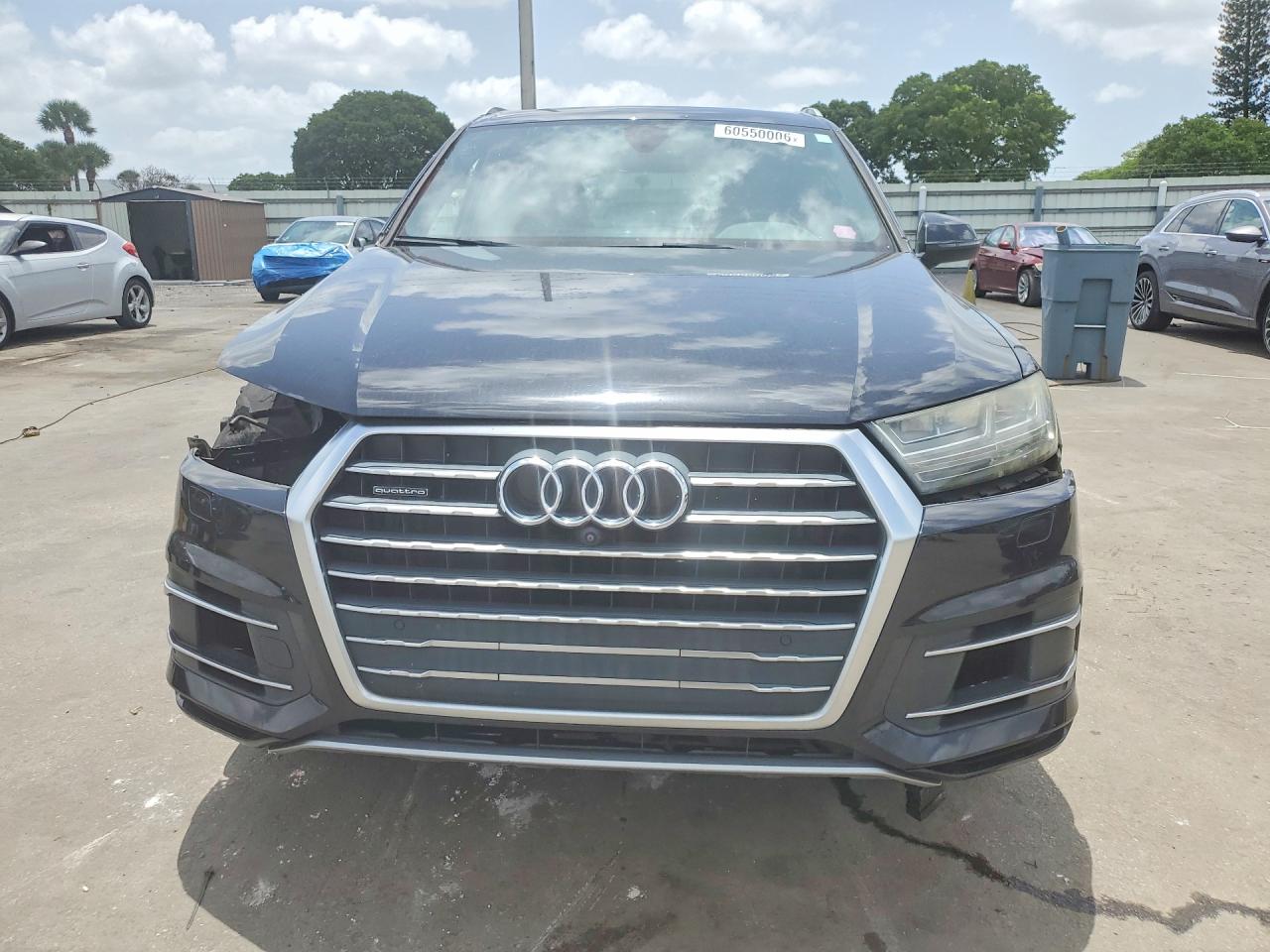 2017 AUDI Q7
