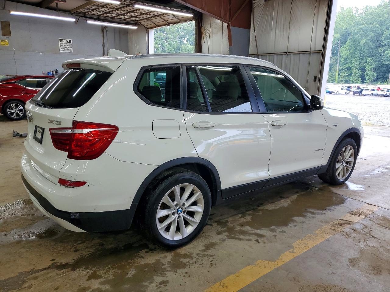 2016 BMW X3 — ?