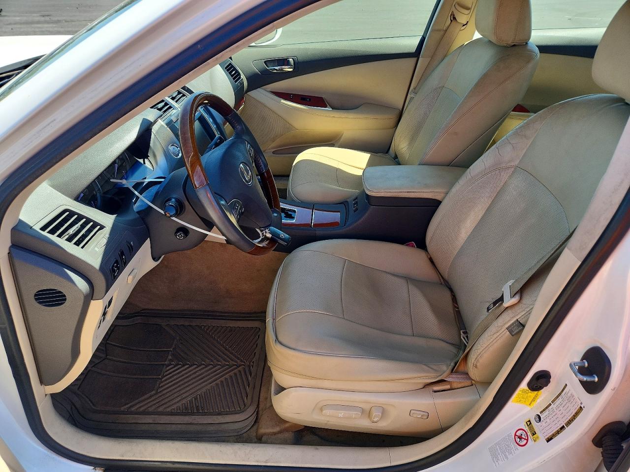 2012 LEXUS ES — ?