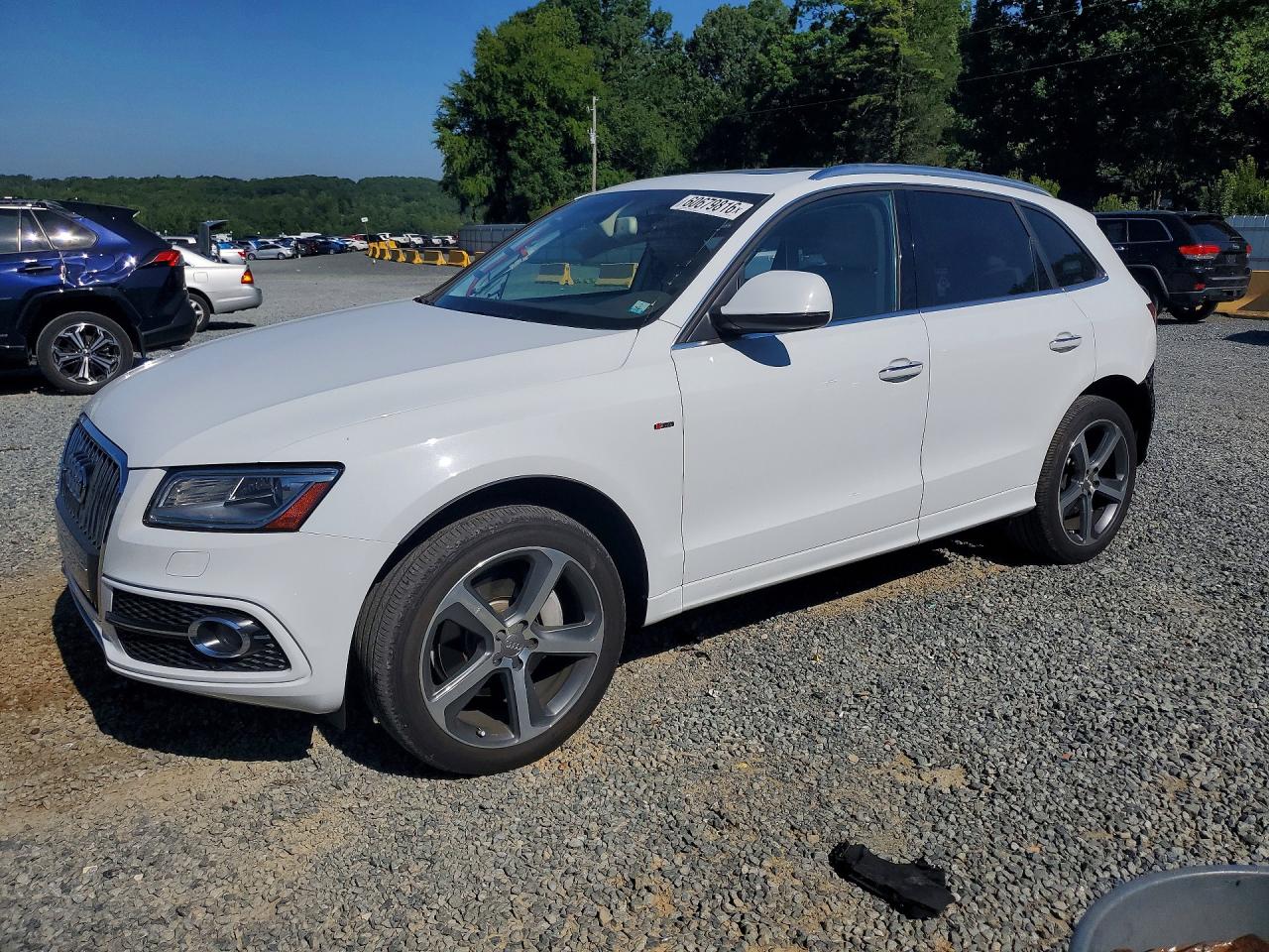 2015 AUDI Q5 — ?