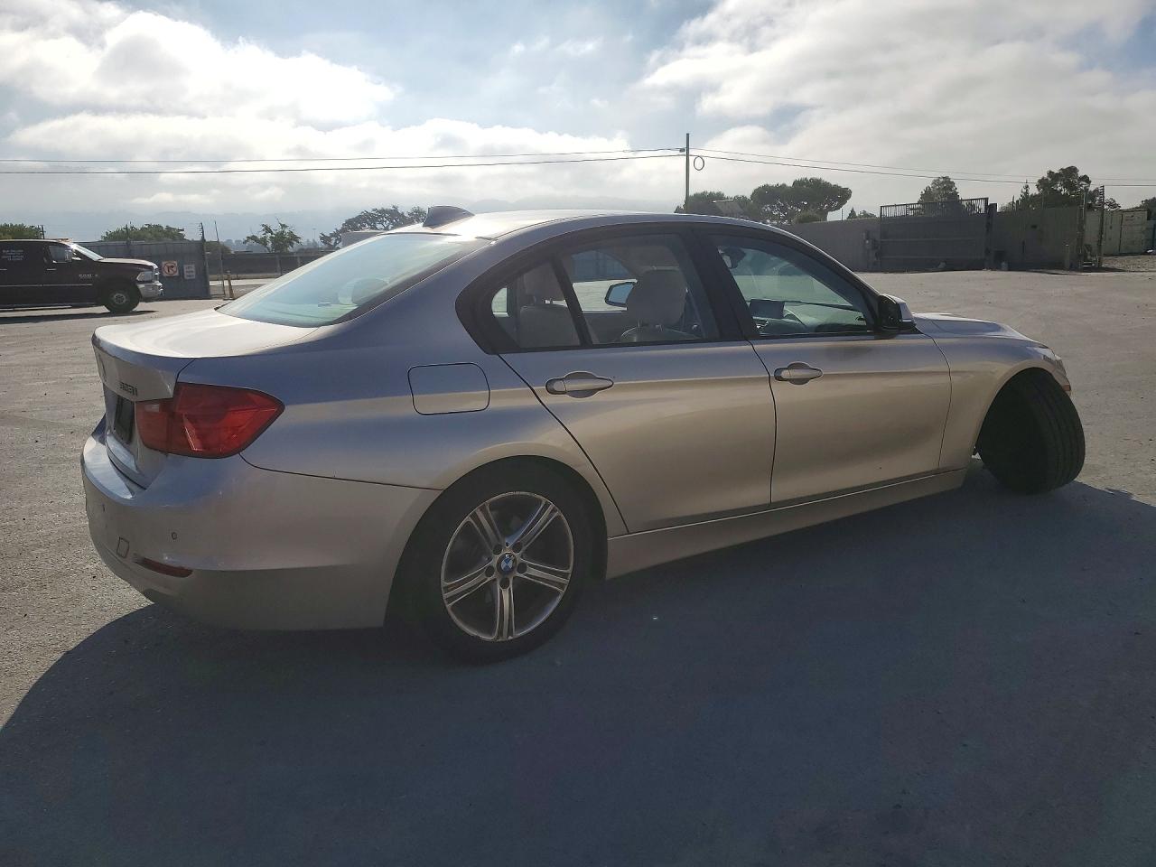 2014 BMW 3-Series 328
