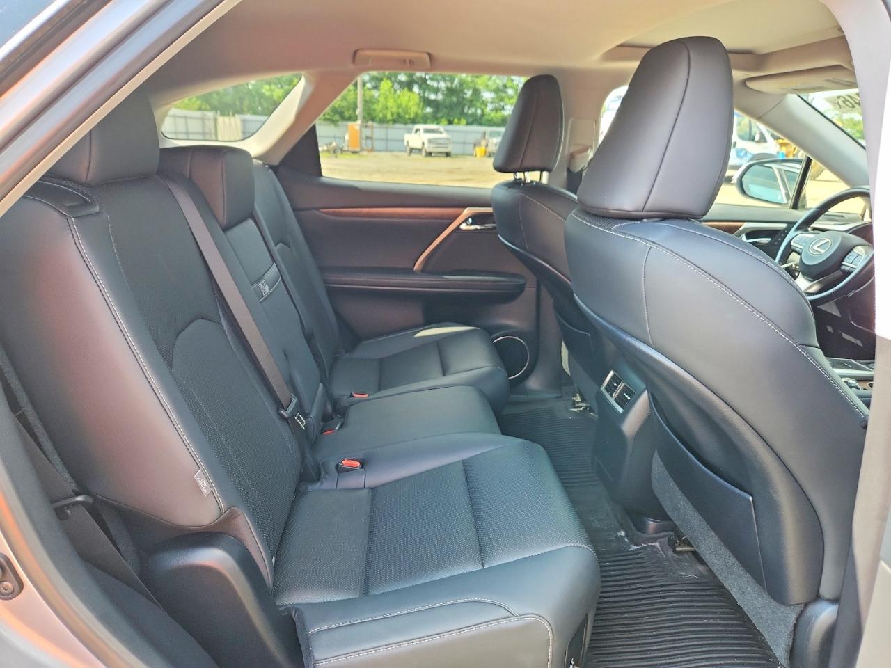 2022 LEXUS RX