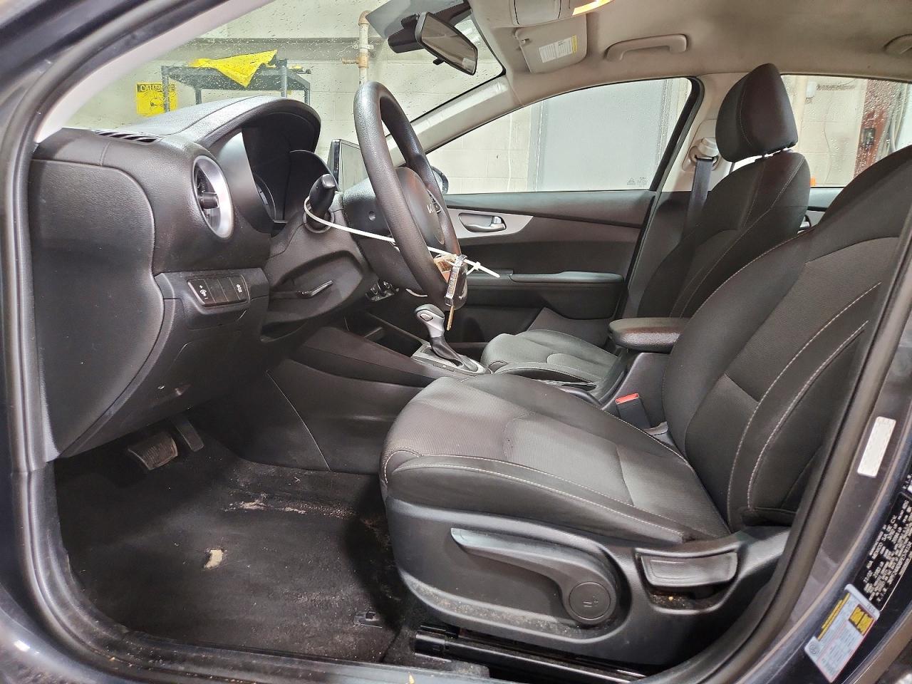 2023 KIA FORTE