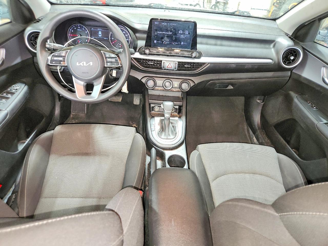 2023 KIA FORTE