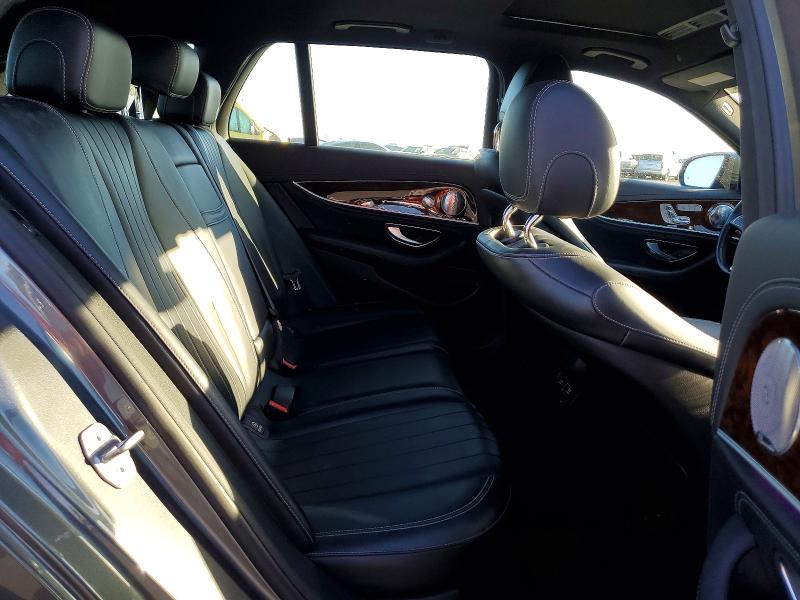 2017 MERCEDES-BENZ E
