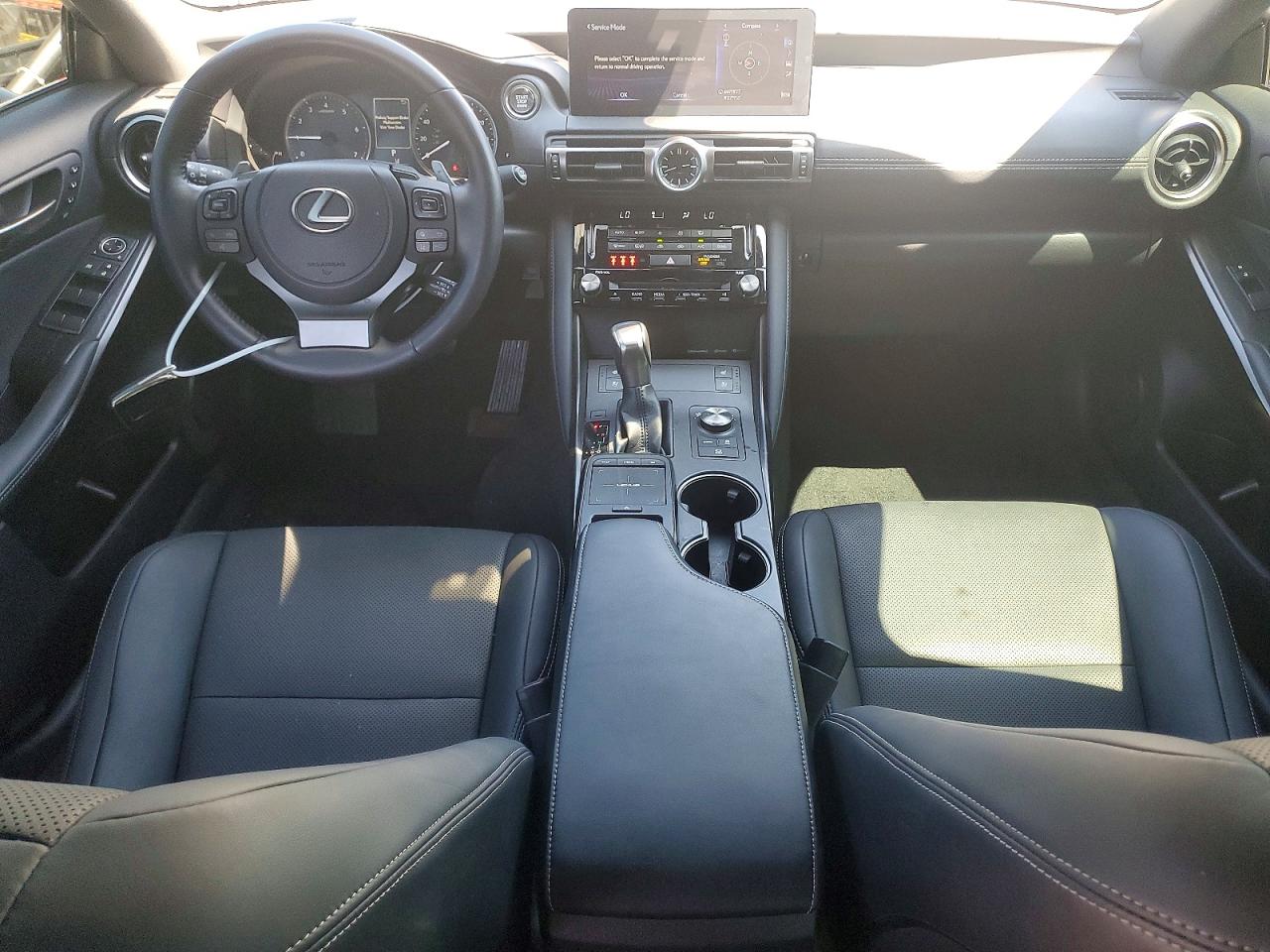 2022 LEXUS IS