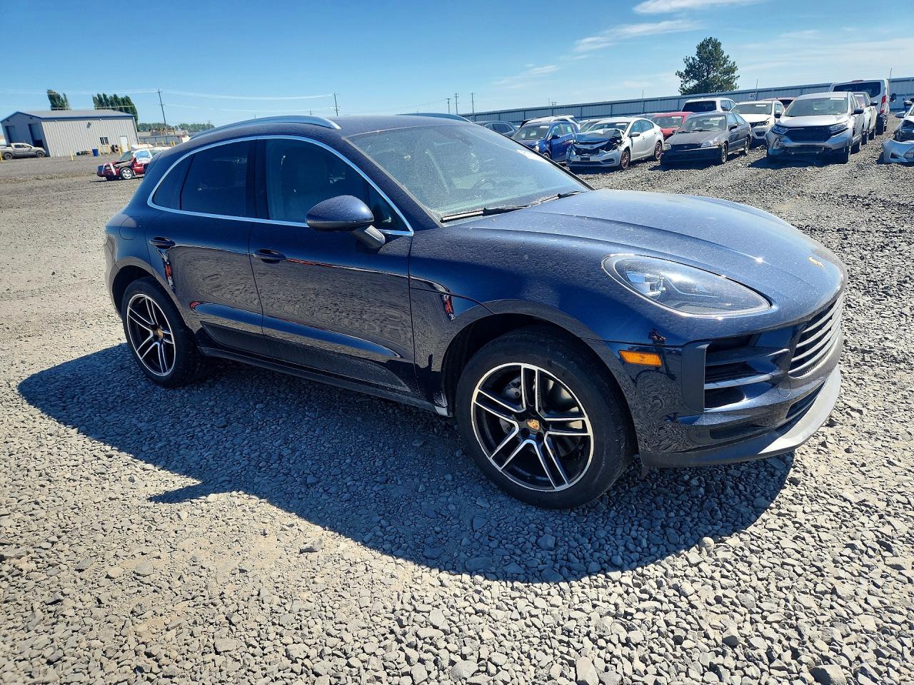 2020 PORSCHE MACAN