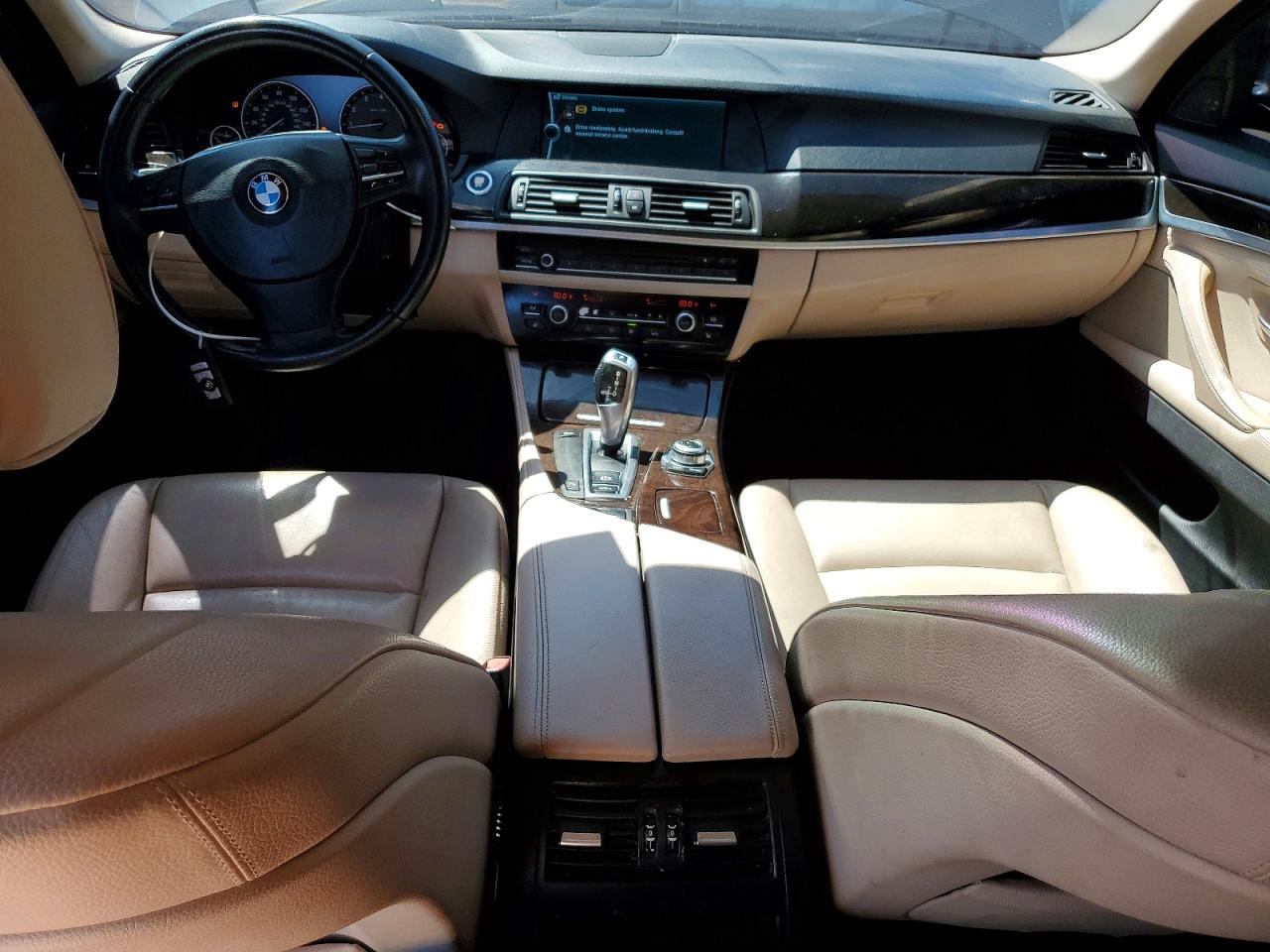 2011 BMW 5-Series 528