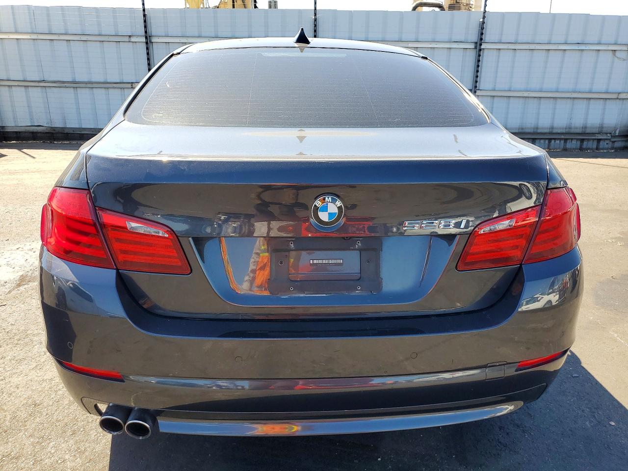 2011 BMW 5-Series 528