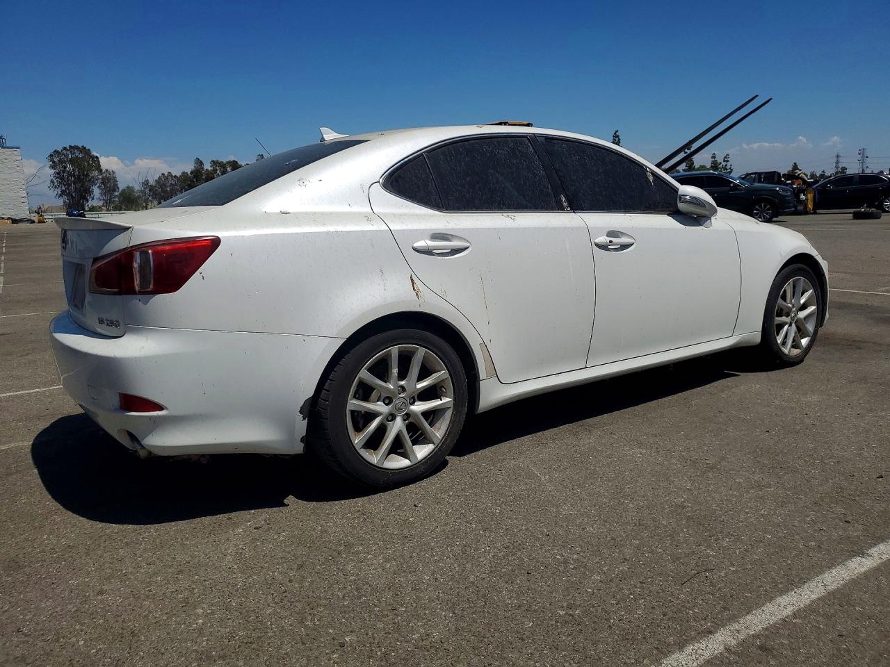 2011 LEXUS IS
