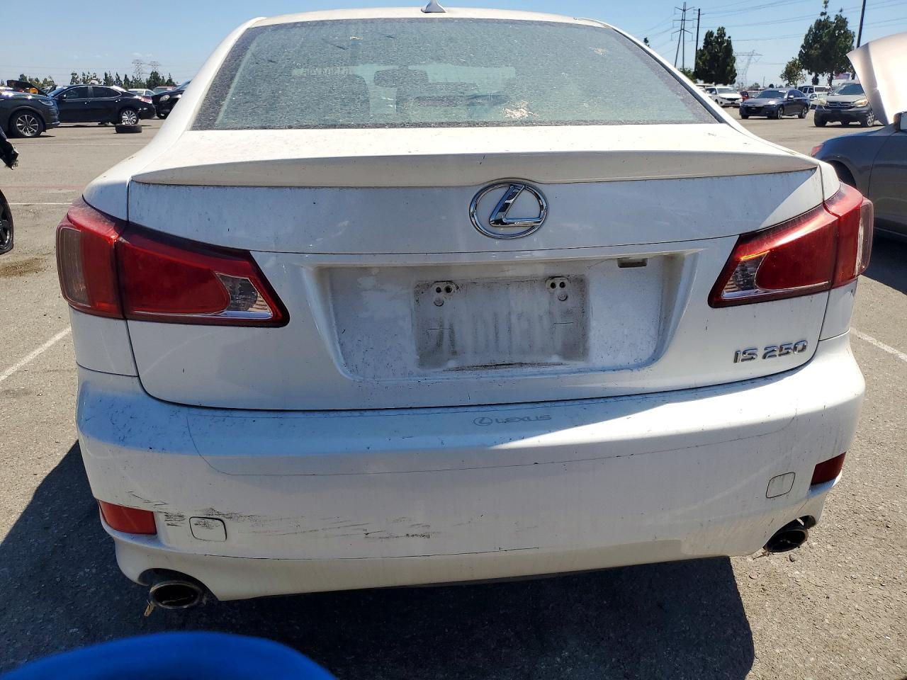 2011 LEXUS IS