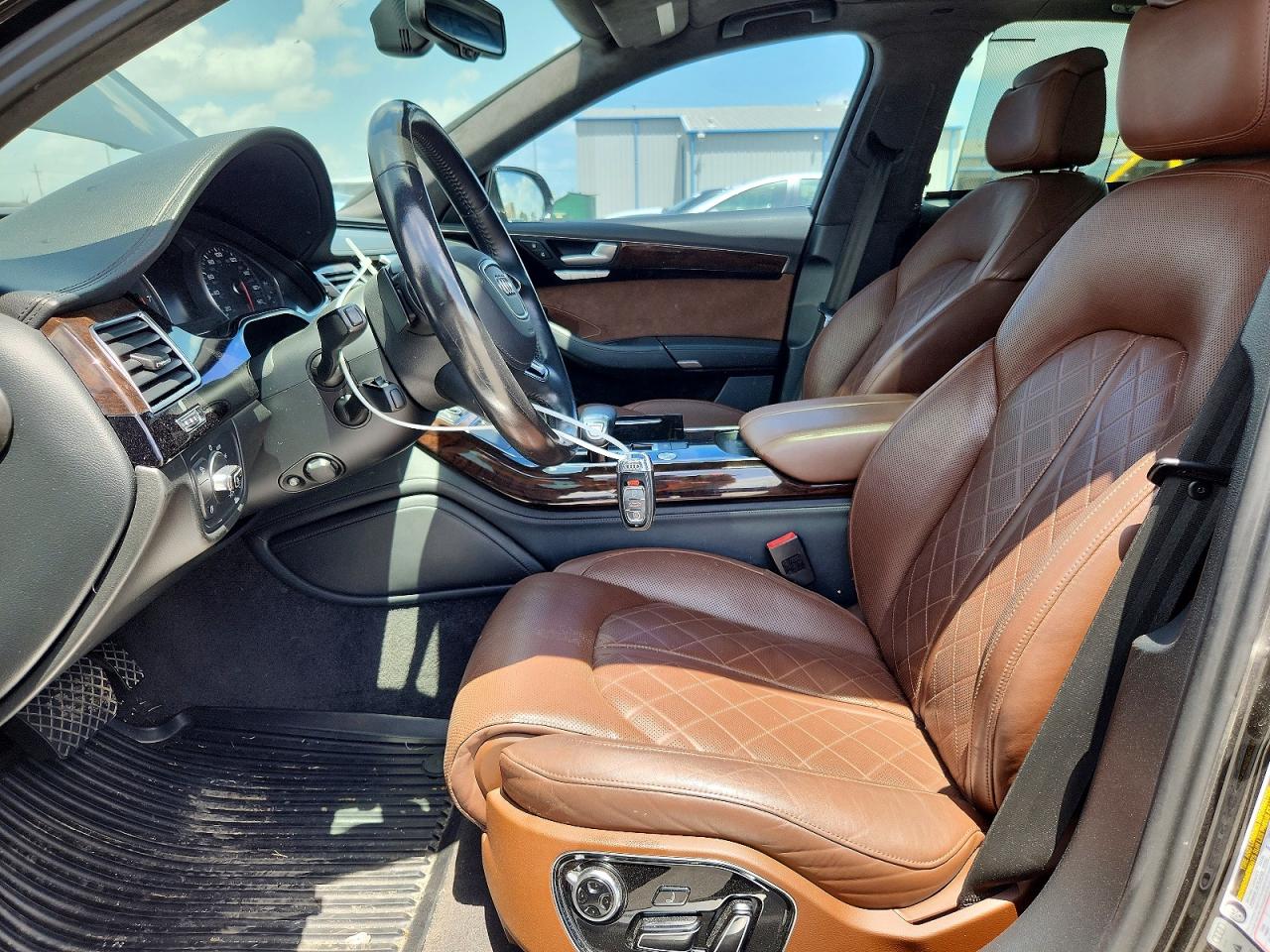 2014 AUDI A8
