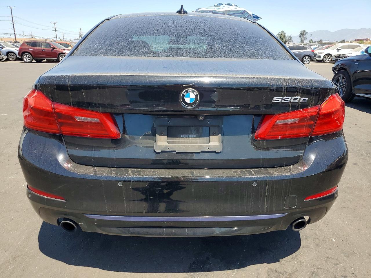 2019 BMW 530E — ?