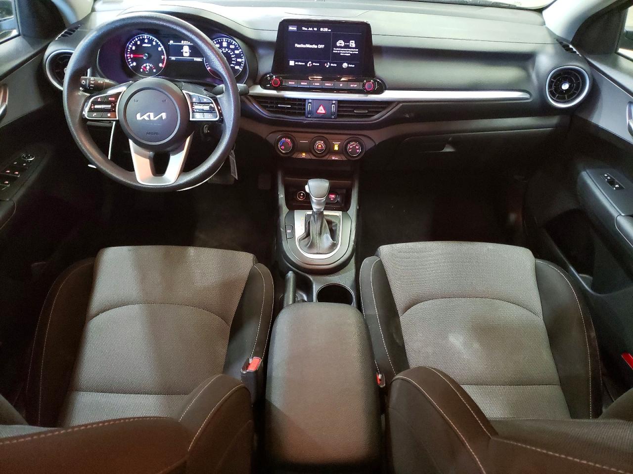 2024 KIA FORTE
