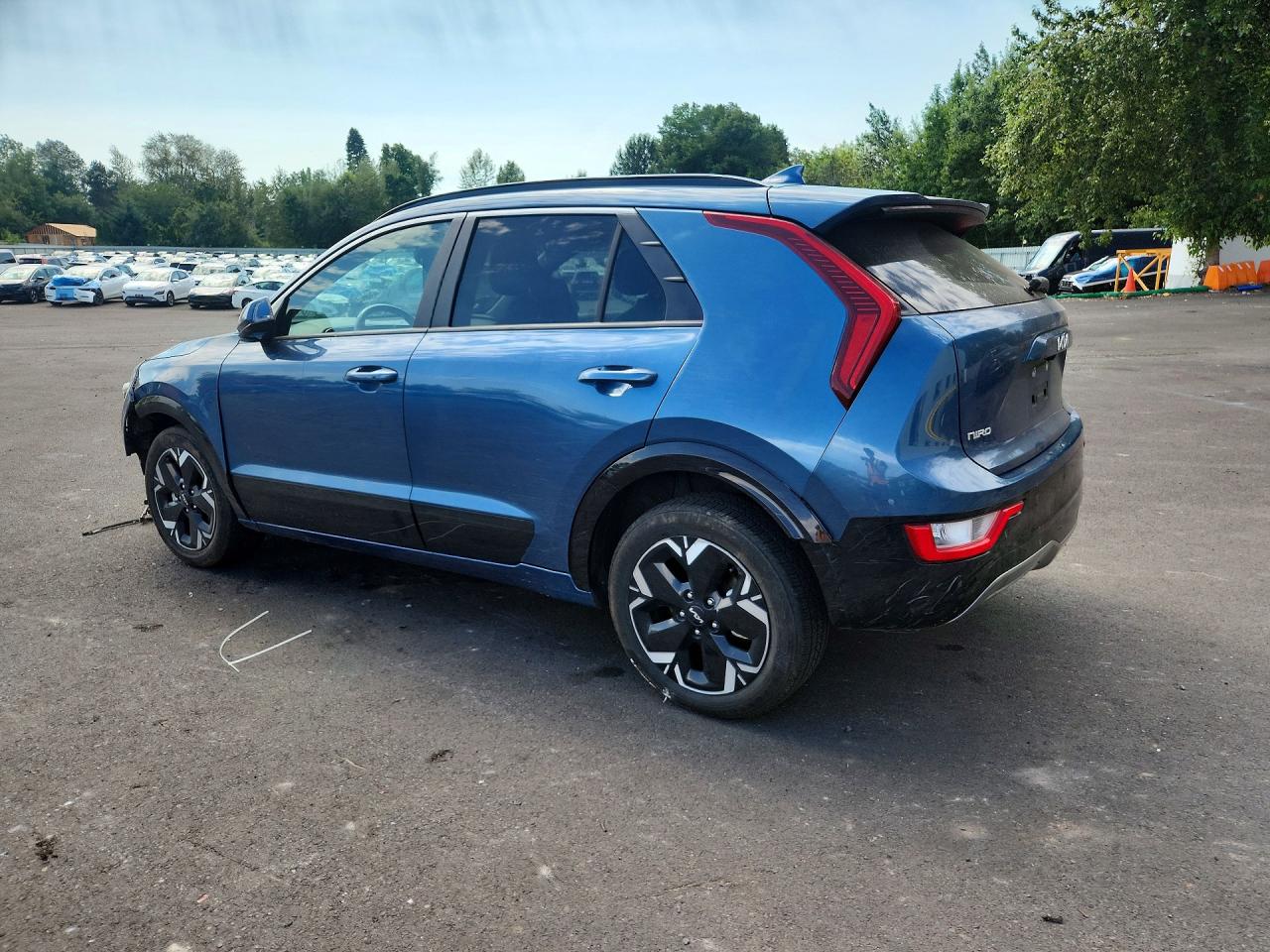 2023 KIA NIRO