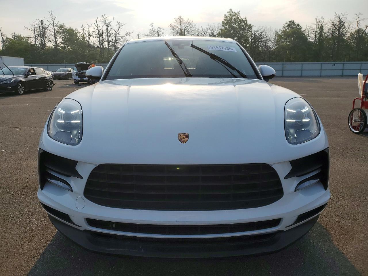 2021 PORSCHE MACAN