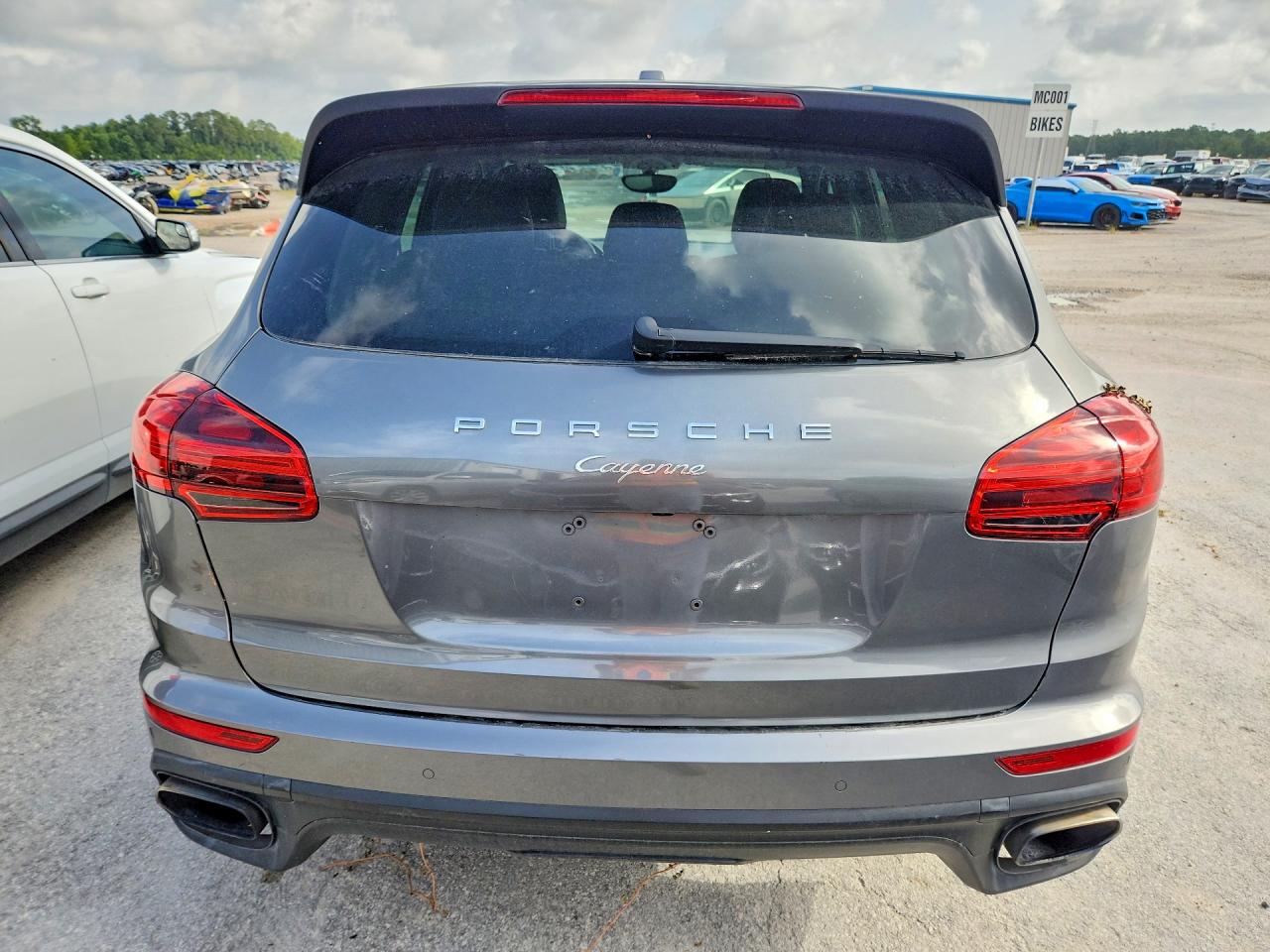 2016 PORSCHE CAYENNE — ?