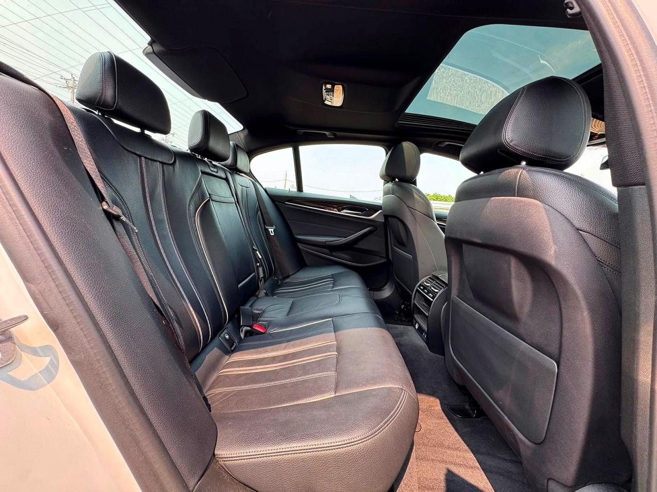 2020 BMW 5-Series 530