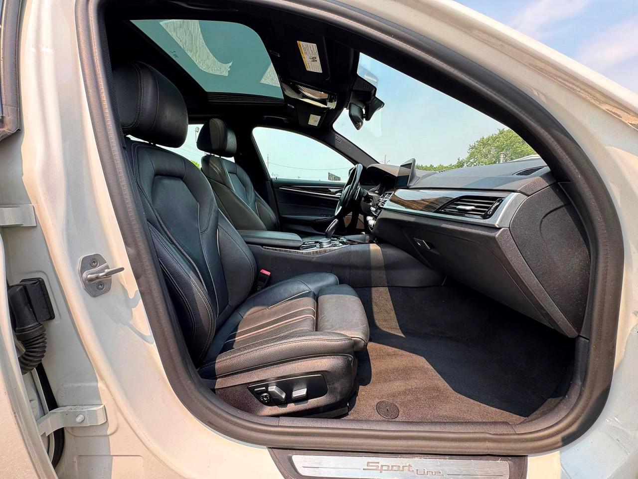2020 BMW 5-Series 530