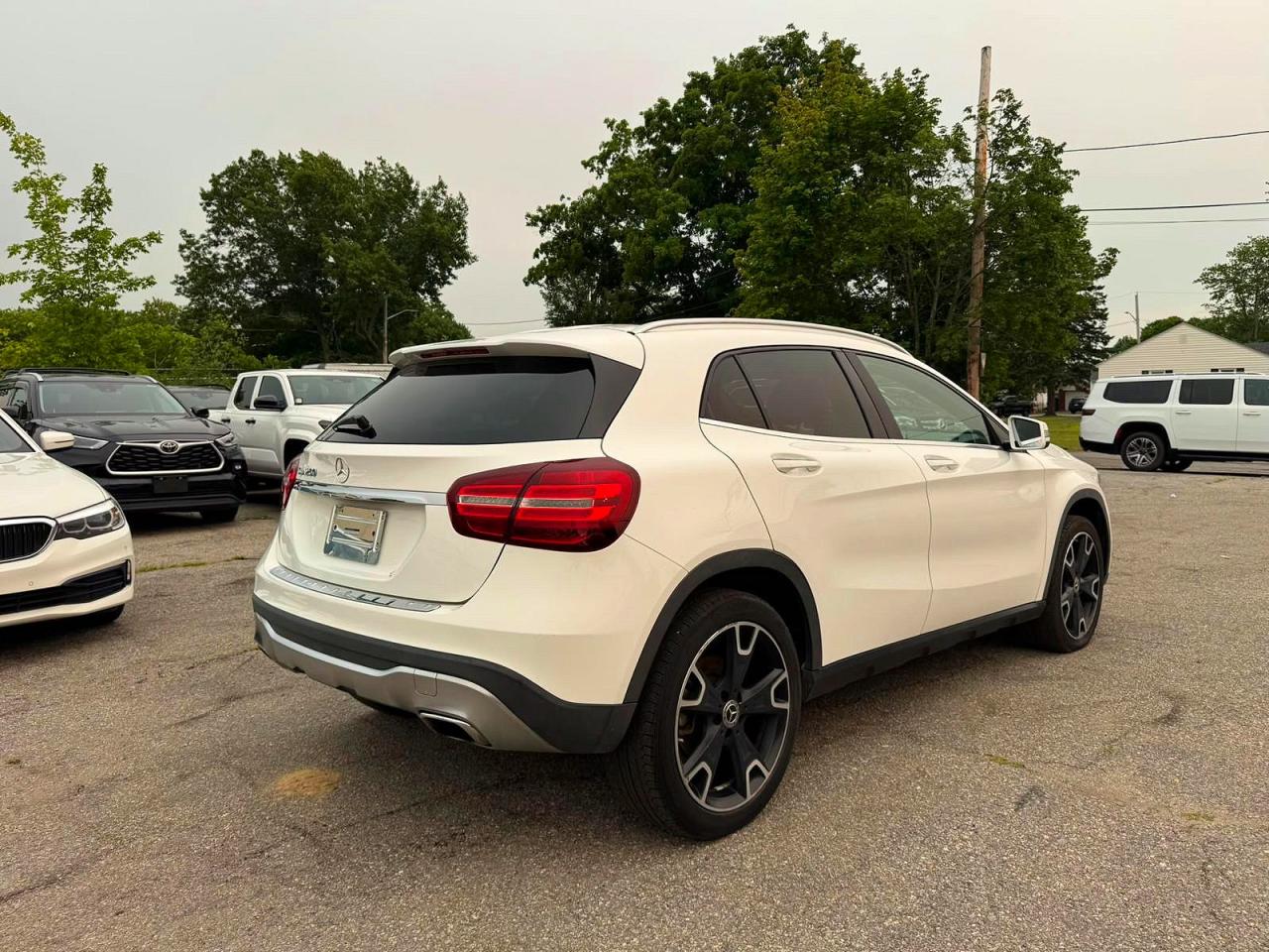 2019 MERCEDES-BENZ GLA
