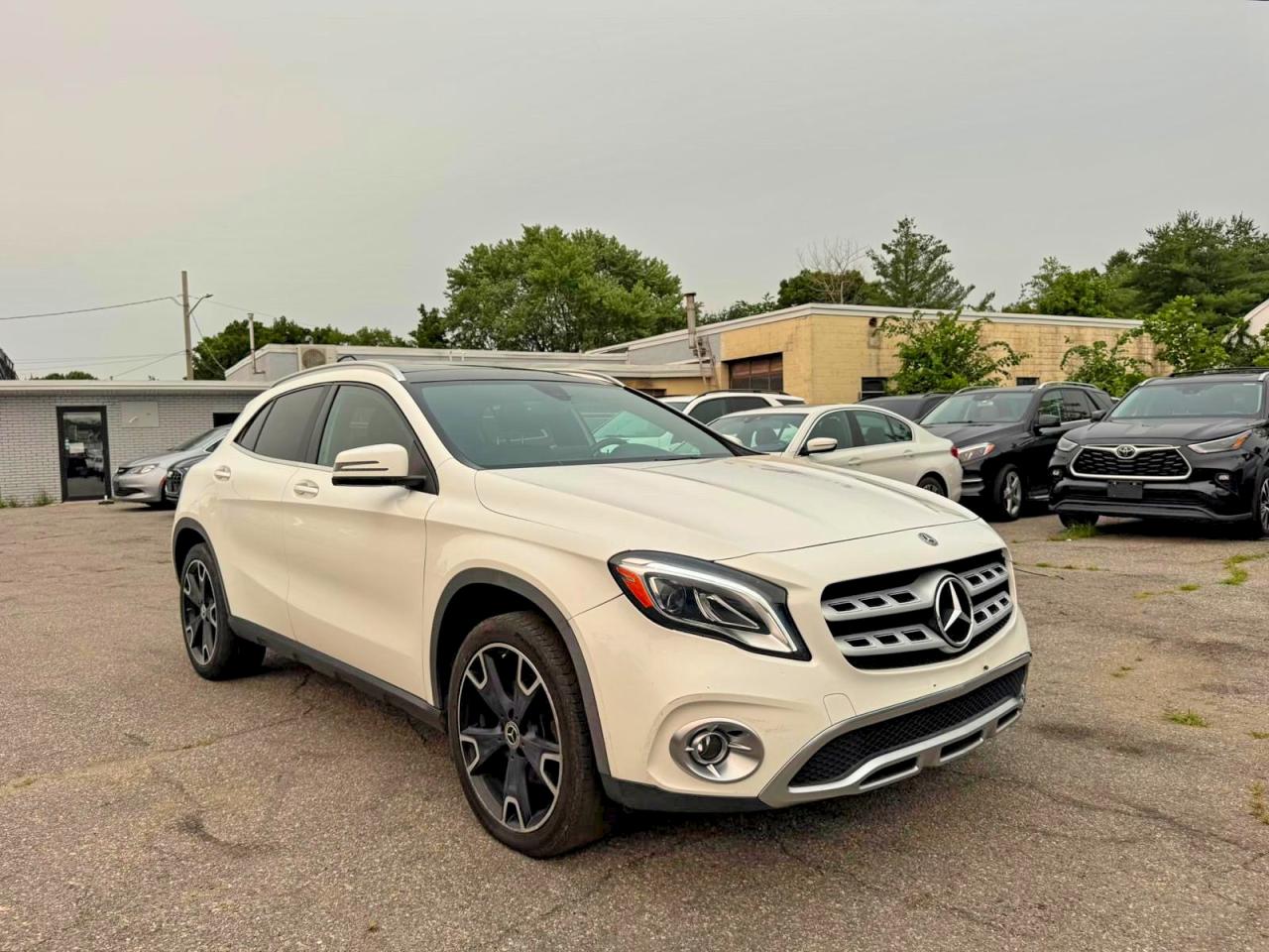 2019 MERCEDES-BENZ GLA