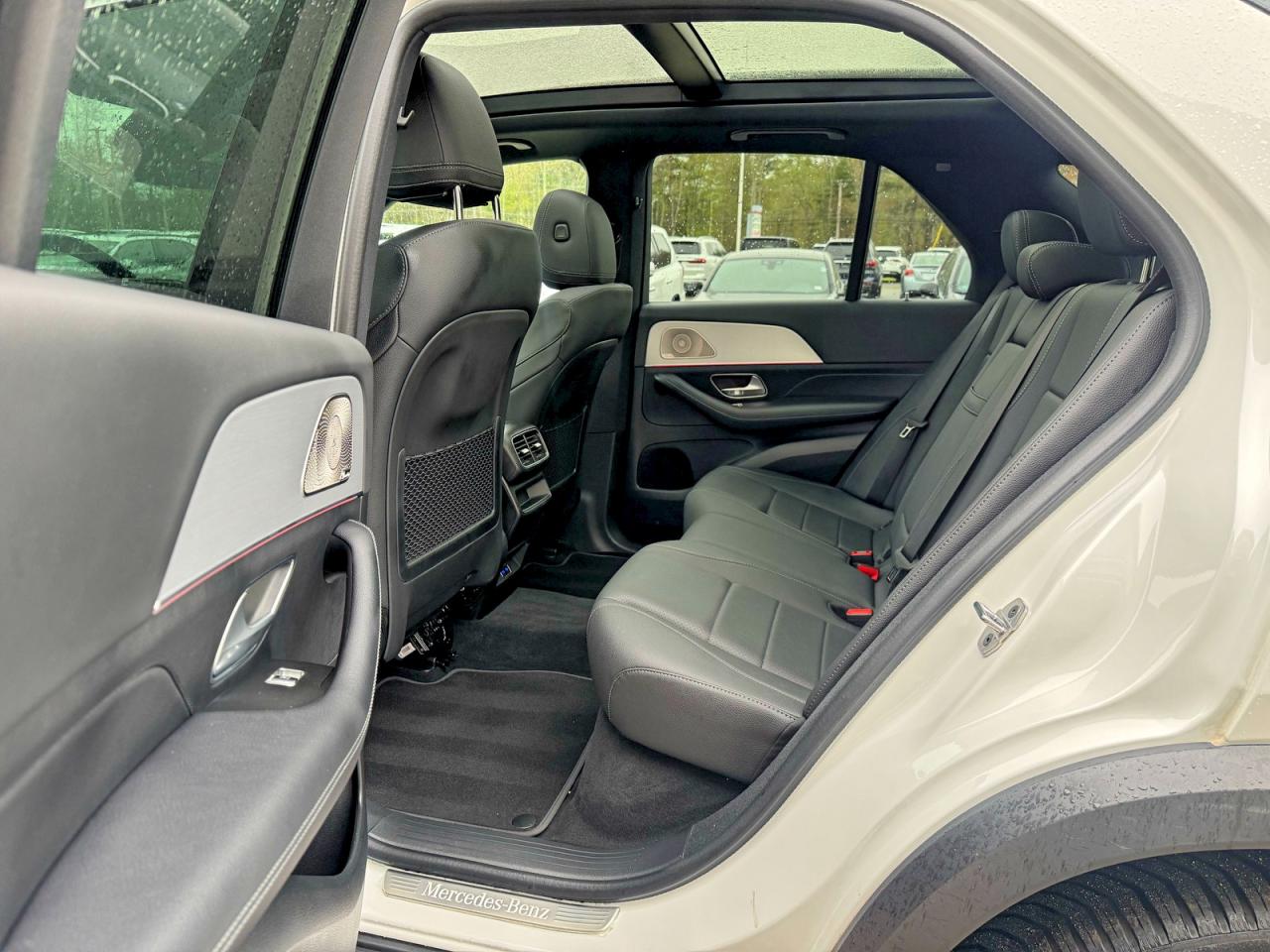 2025 MERCEDES-BENZ GLE
