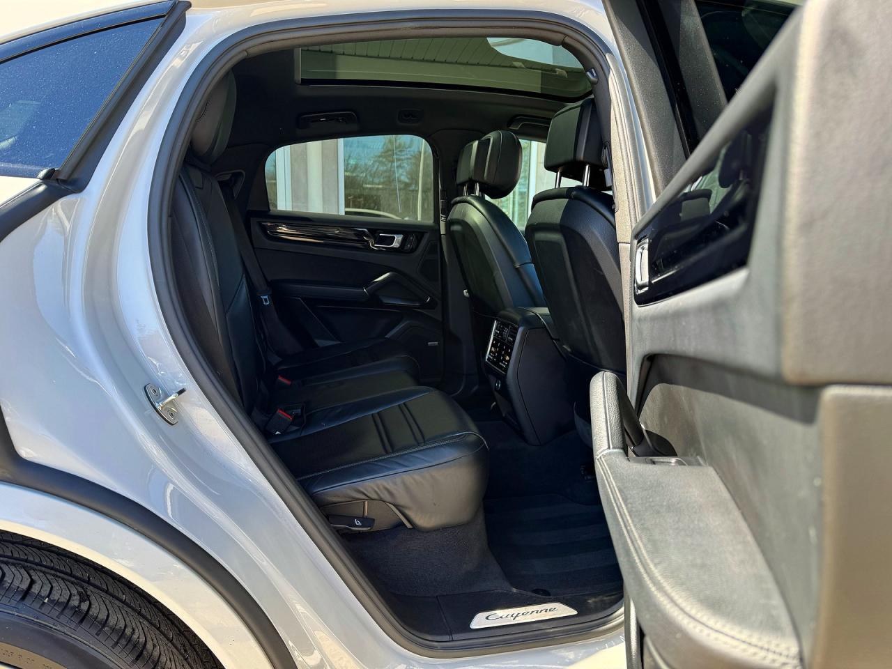 2023 PORSCHE CAYENNE — ?