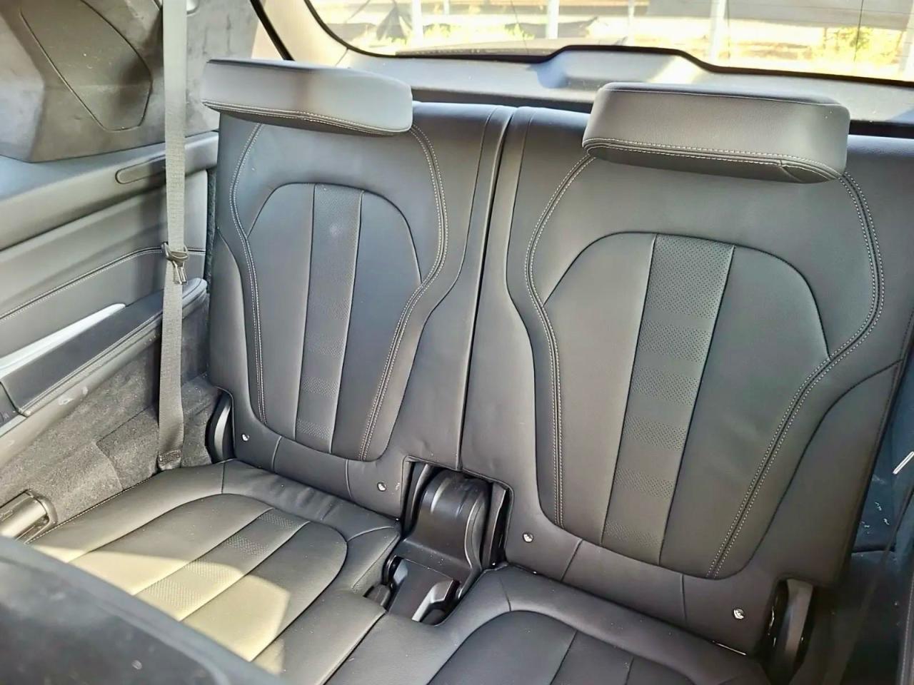 2022 BMW X7 — ?