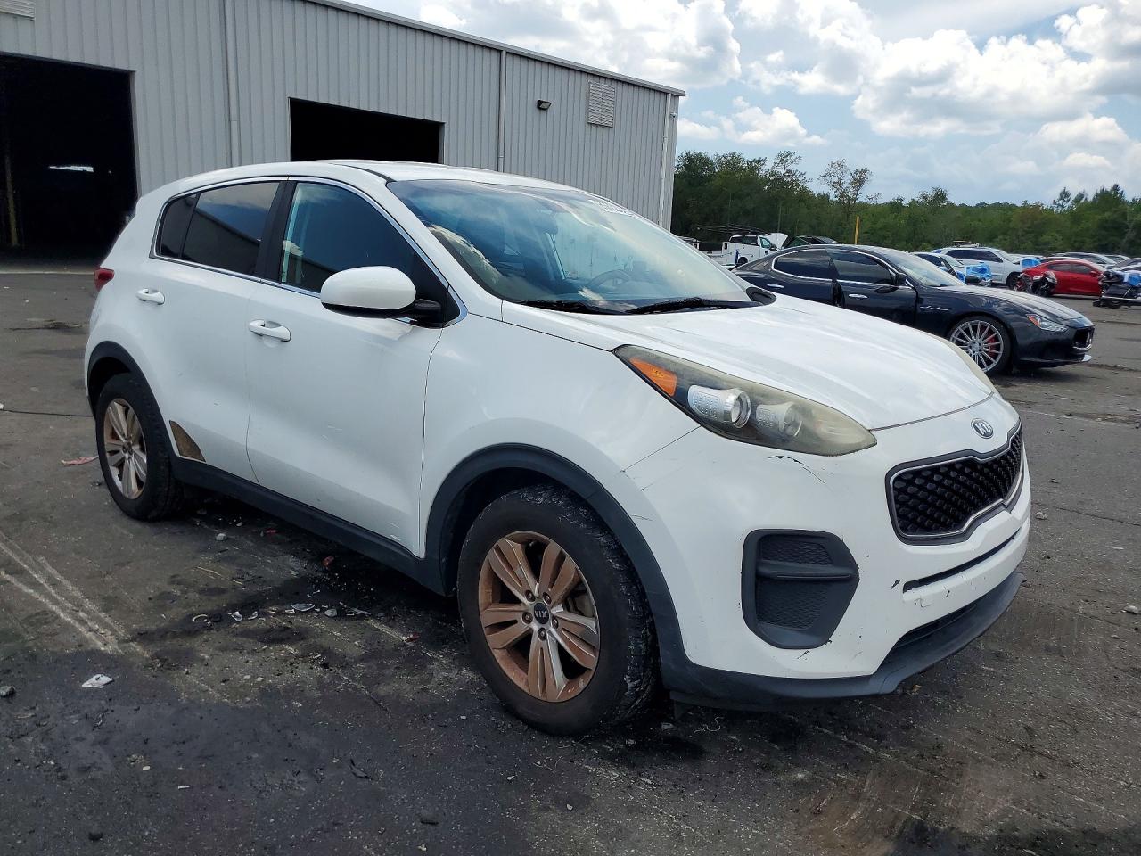 2017 KIA SPORTAGE — ?