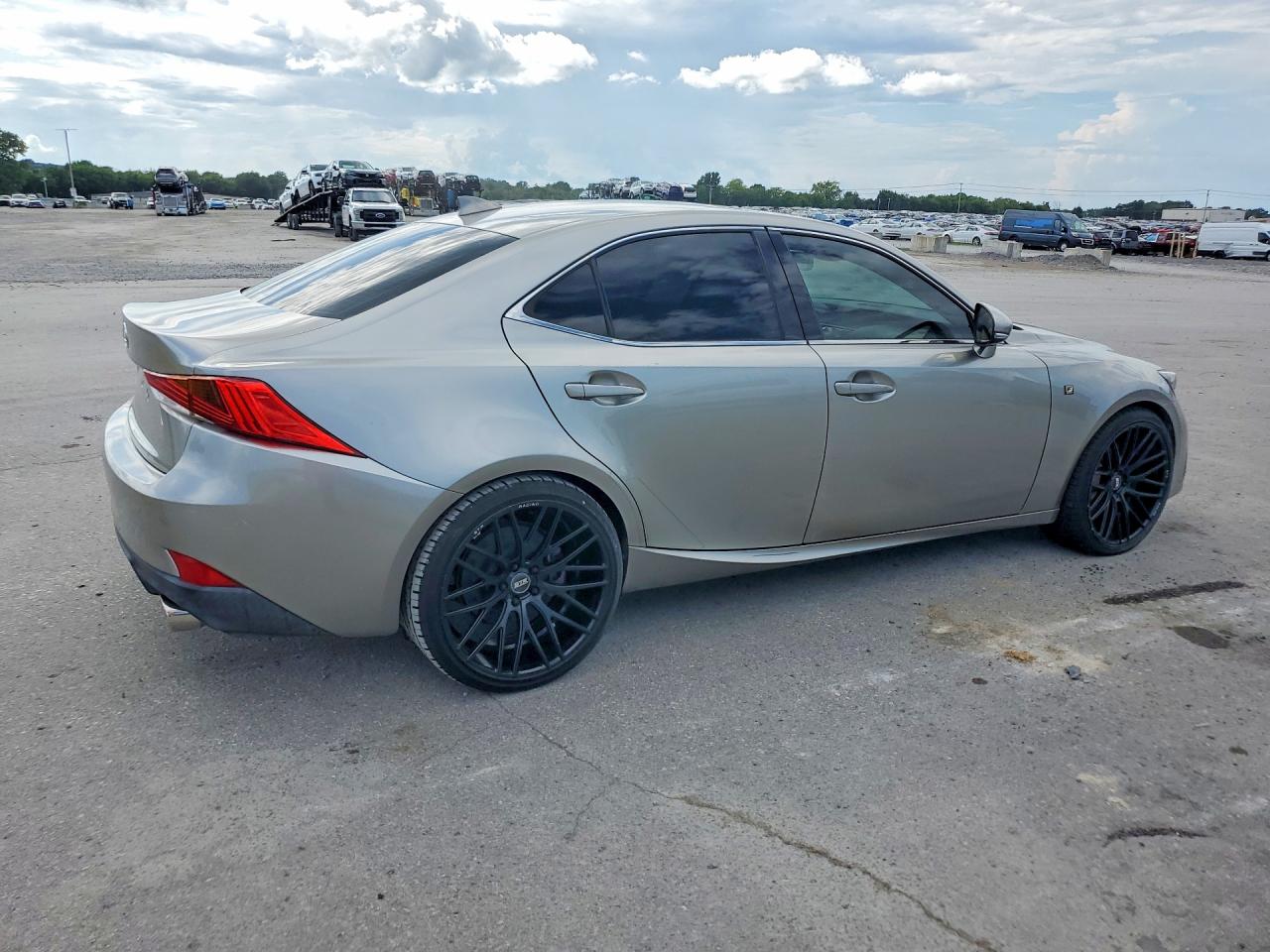2017 LEXUS IS