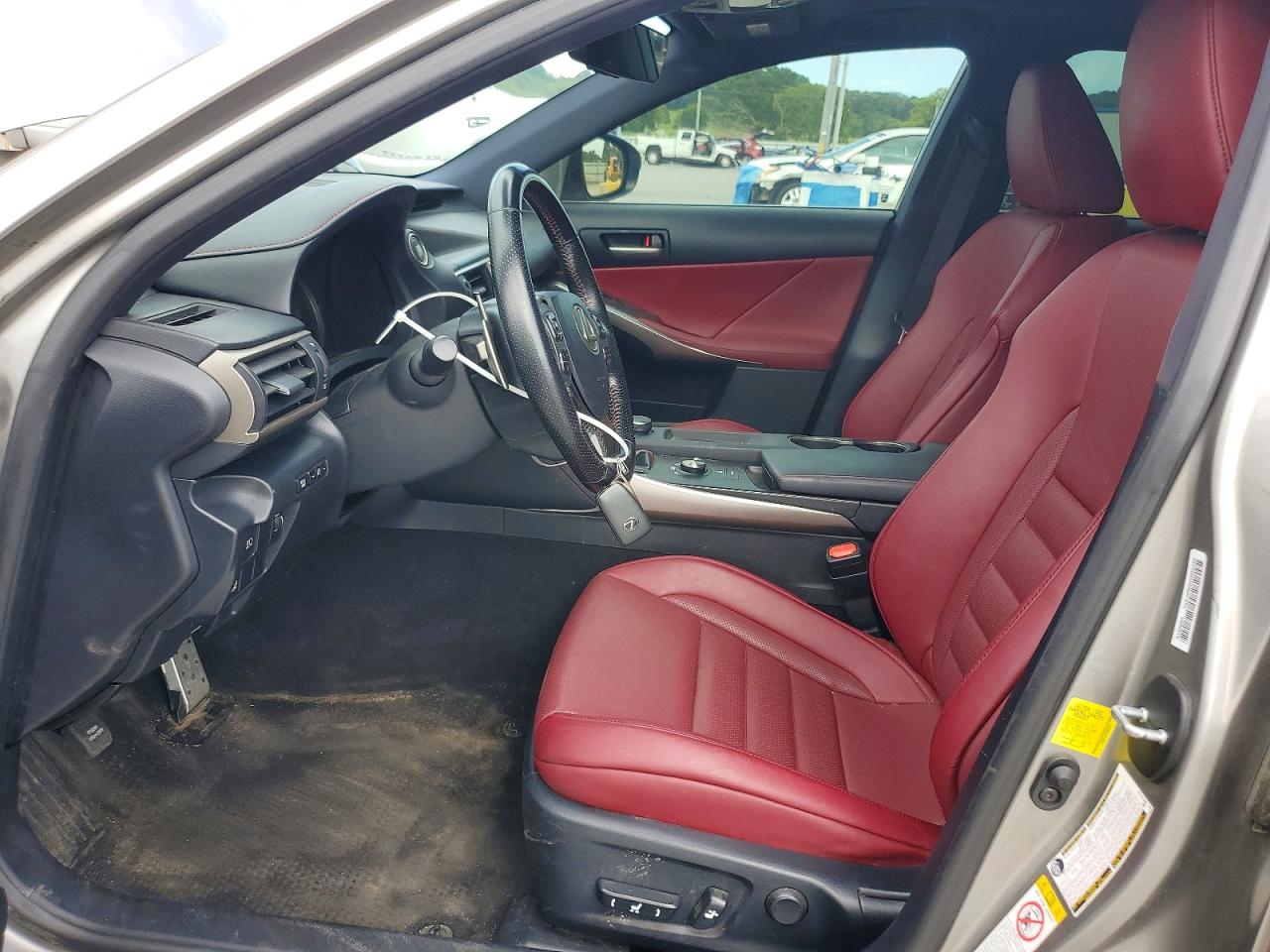 2017 LEXUS IS
