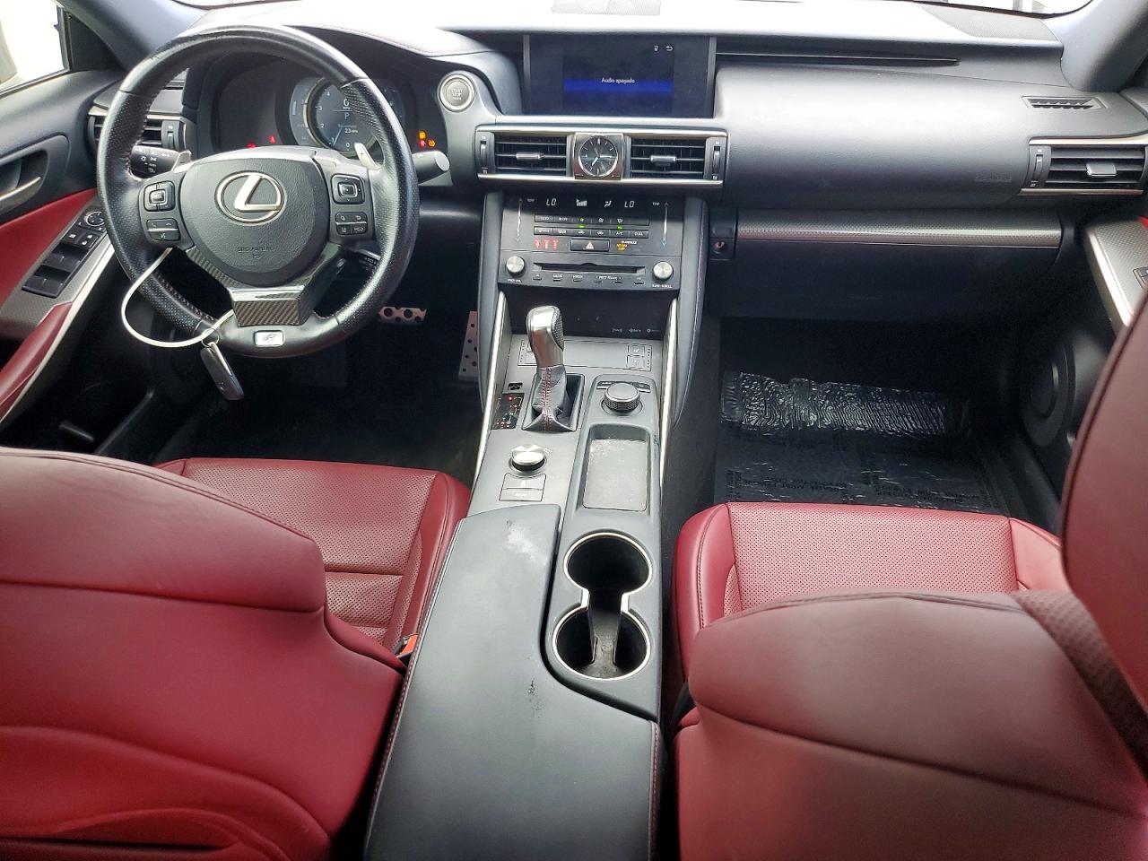 2017 LEXUS IS