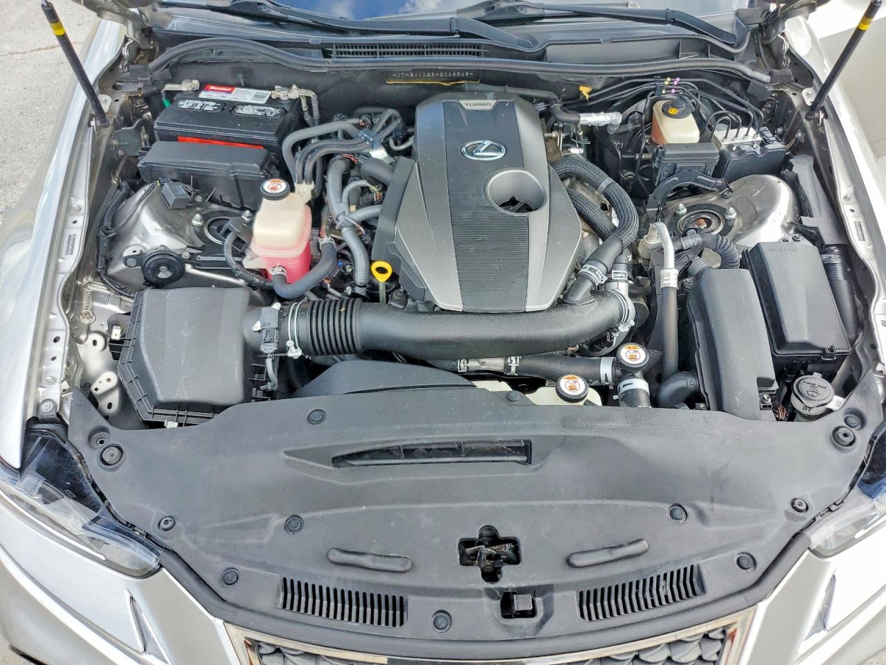 2017 LEXUS IS