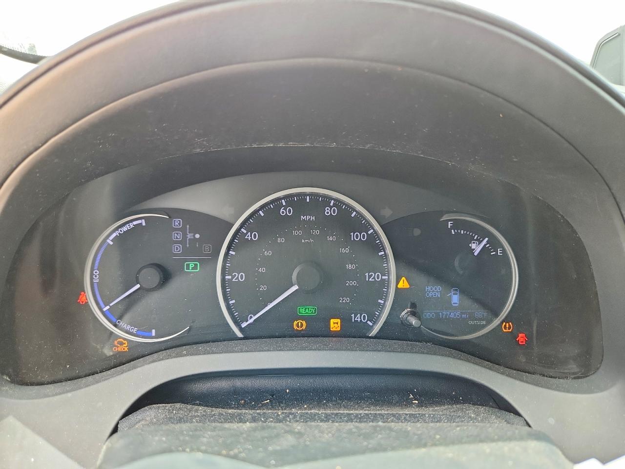 2013 LEXUS ZWA10L CT