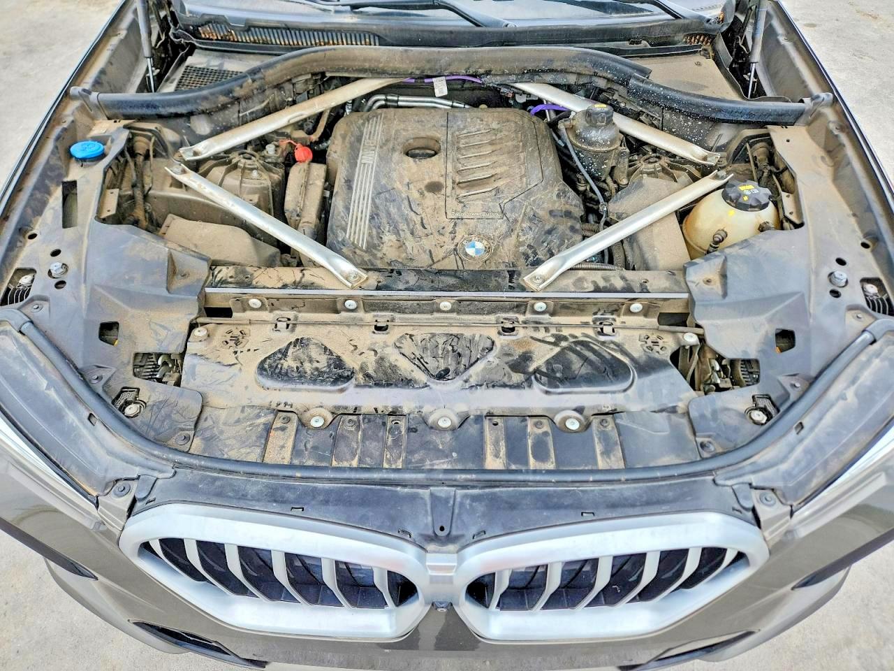 2021 BMW X6