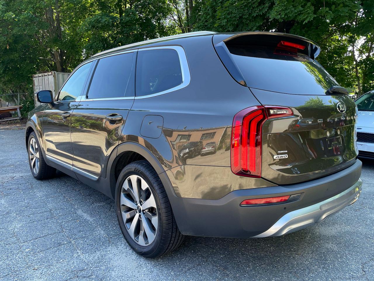 2020 KIA TELLURIDE — ?