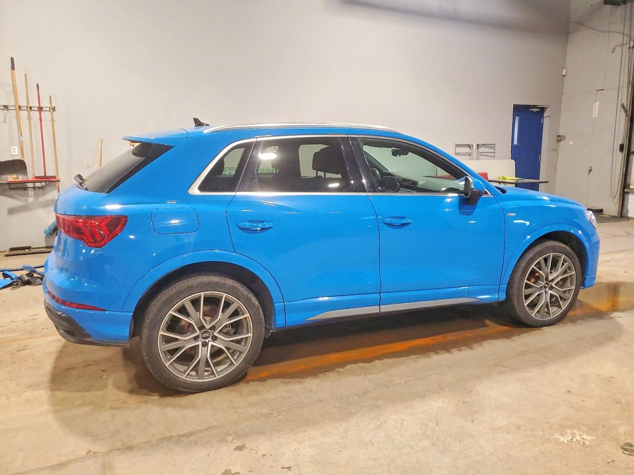 2021 AUDI Q3