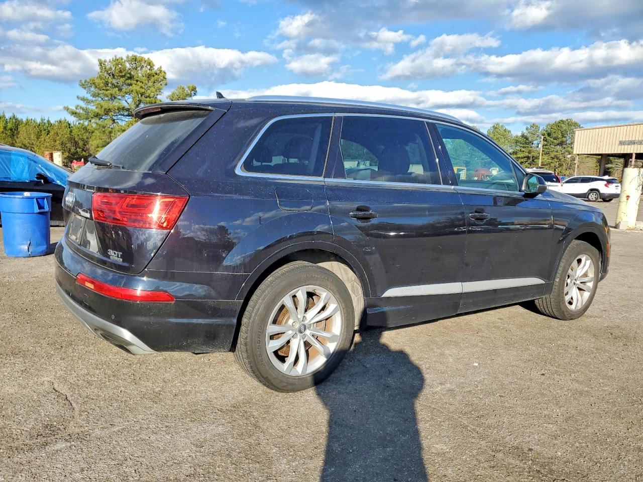 2017 AUDI Q7