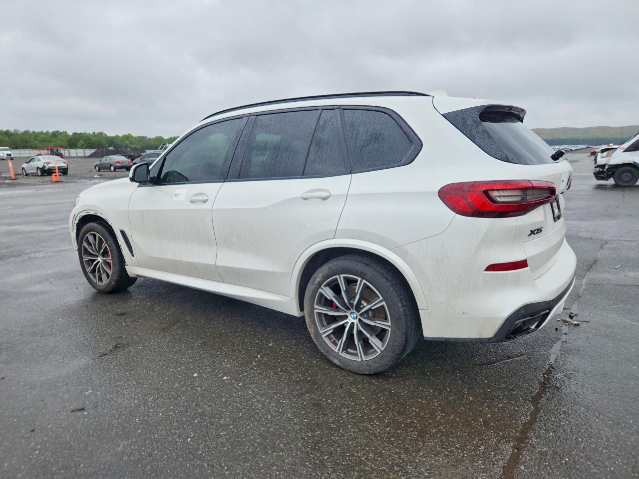 2022 BMW X5 — ?