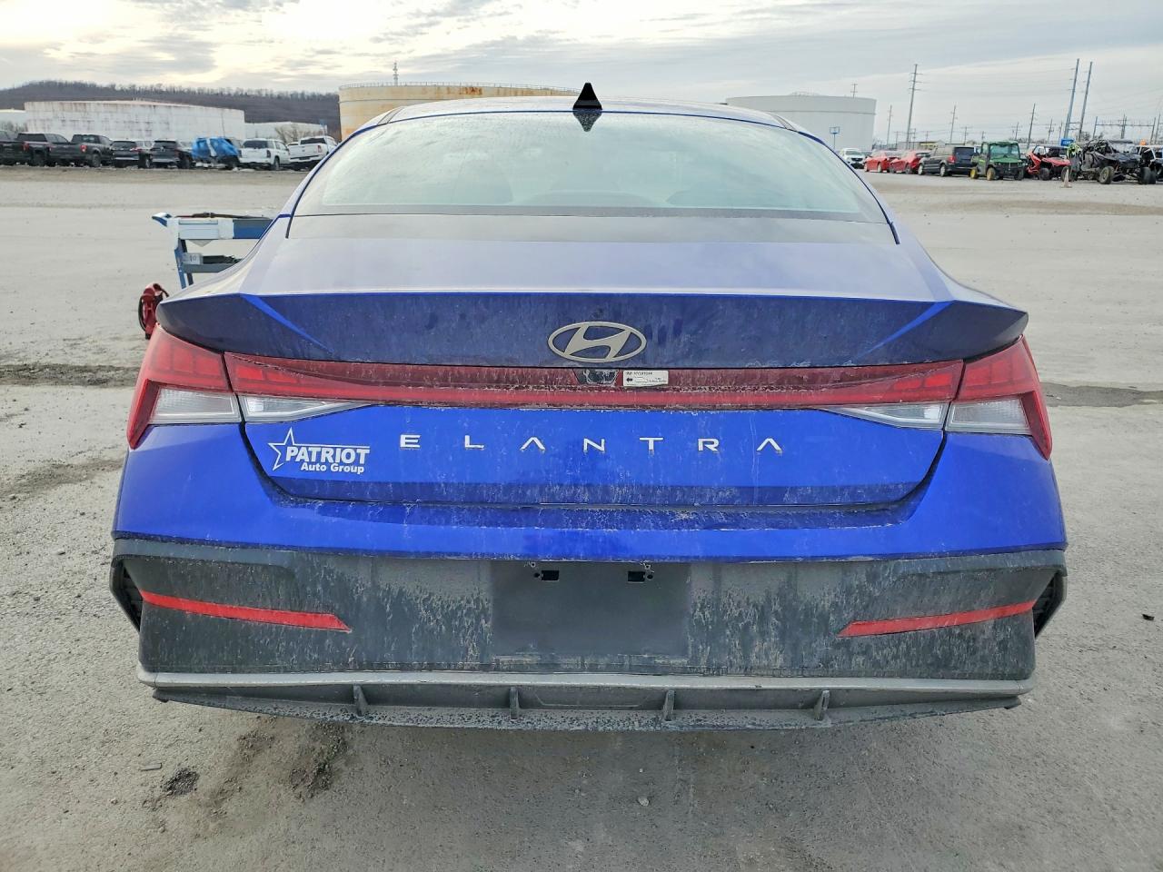 2025 HYUNDAI ELANTRA