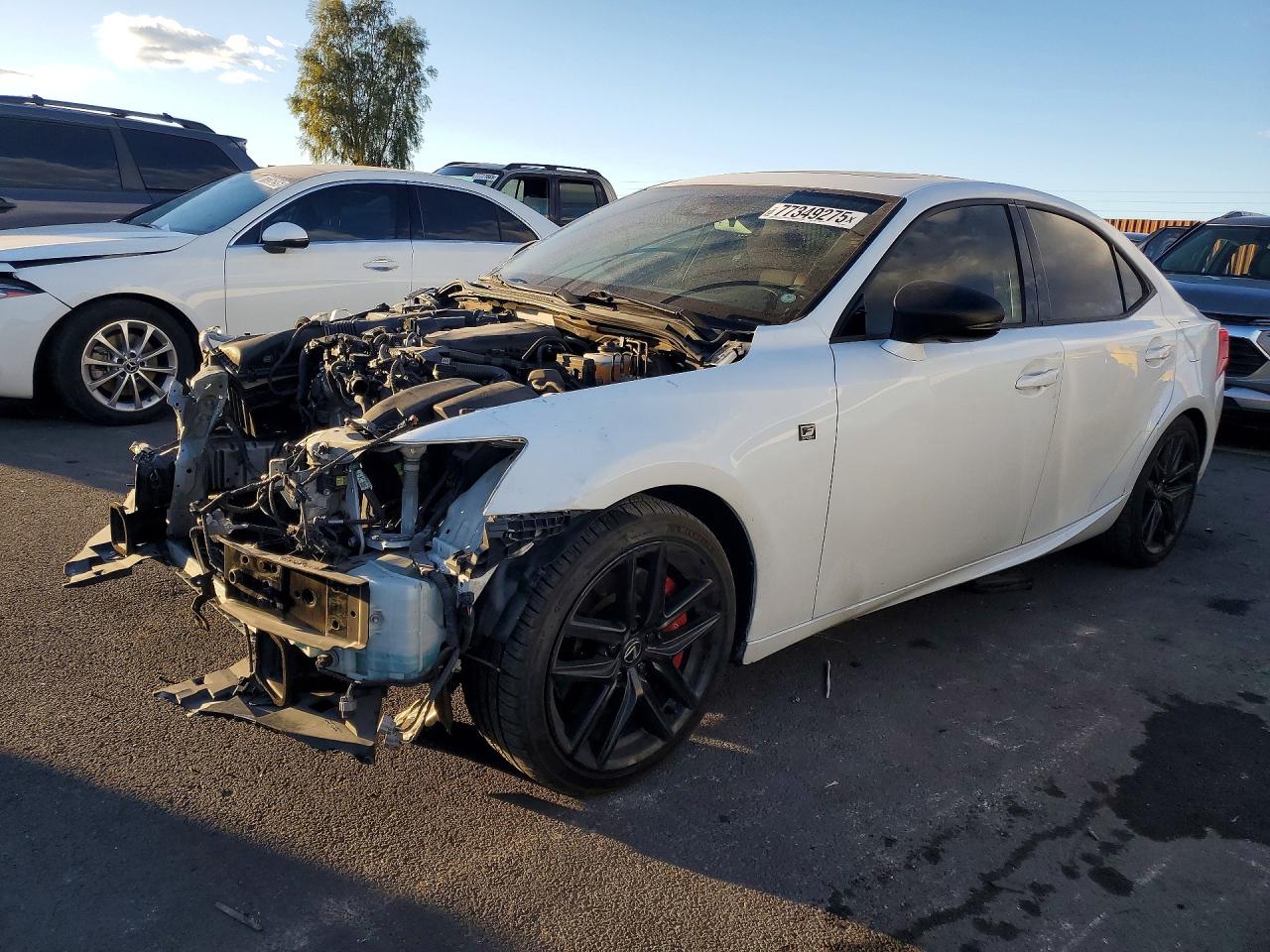 2019 LEXUS IS