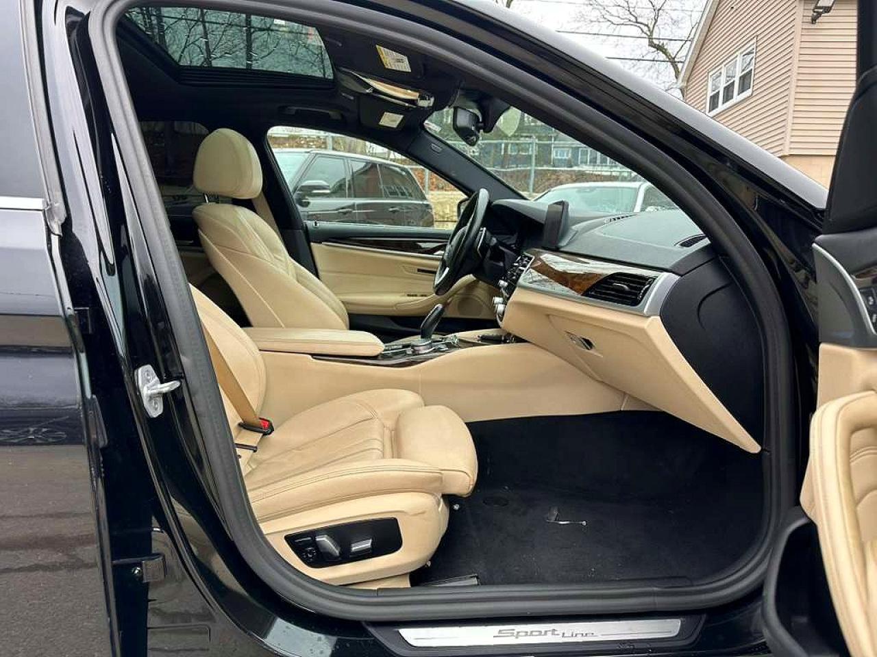 2020 BMW 5-Series 530