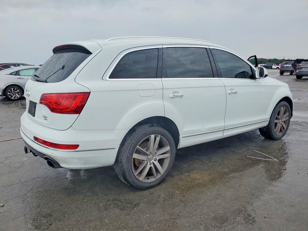2015 AUDI Q7