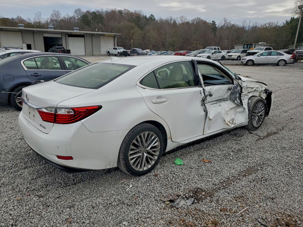 2015 LEXUS ES