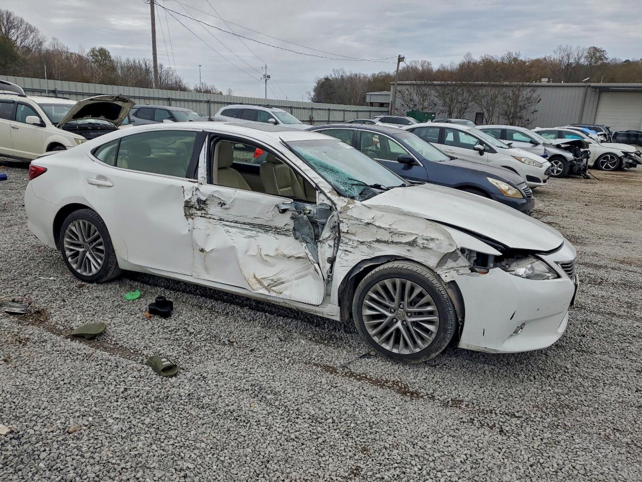 2015 LEXUS ES