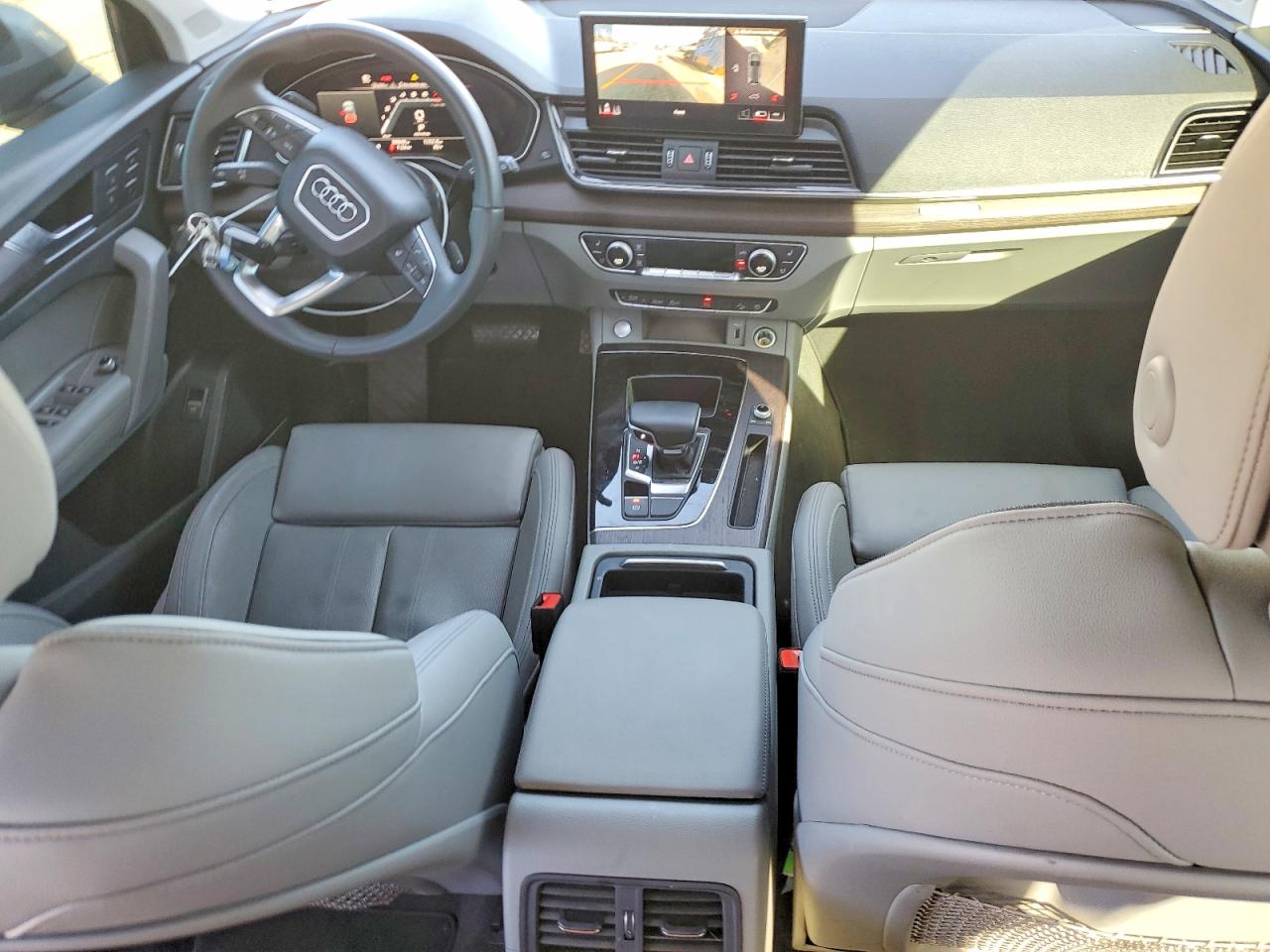 2022 AUDI SUV Q5