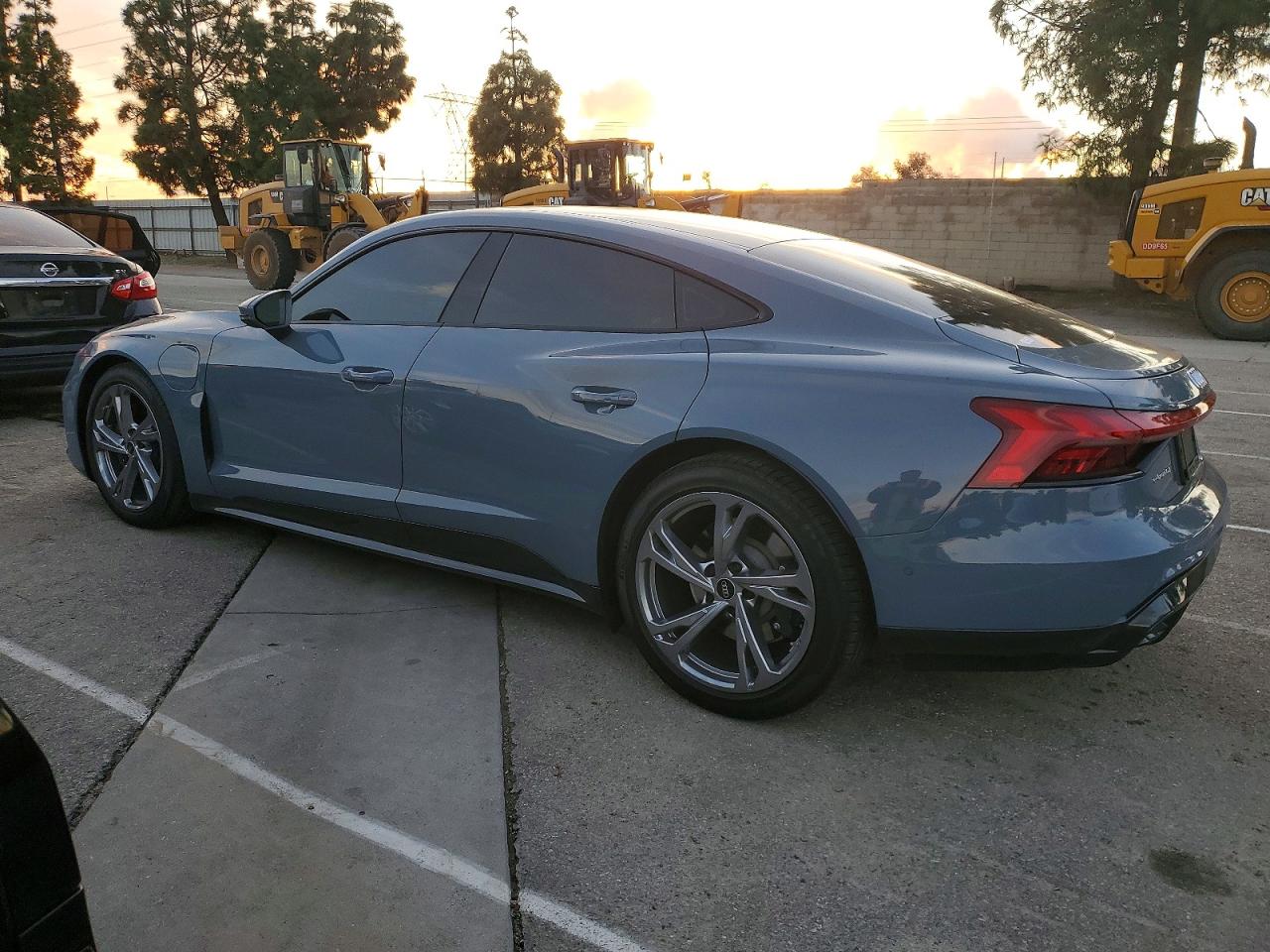 2023 AUDI E-TRON GT